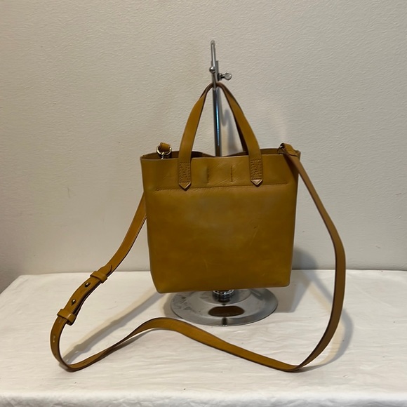 Madewell Handbags - Madewell Yellow Leather The Zip-Top Transport Carryall